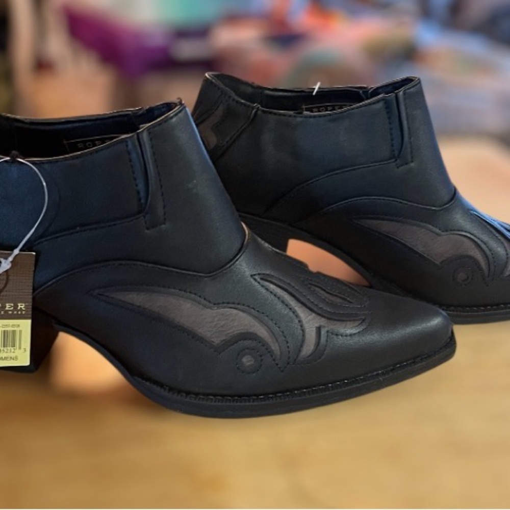 Roper Black Heeled Ankle Boots